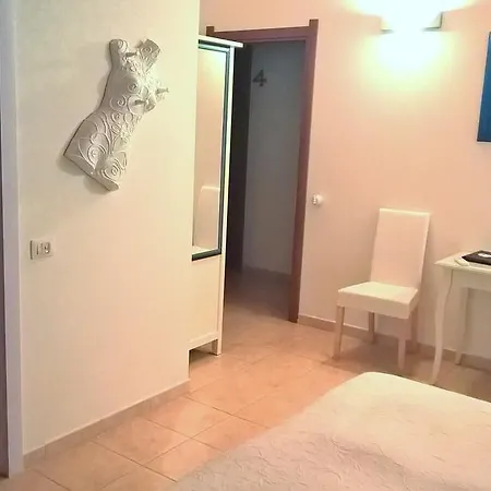 La Jacaranda * SantʼAntìoco